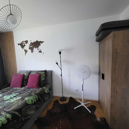 Friendly Apartment Blisko Progresji Warszawa Eksteriør billede
